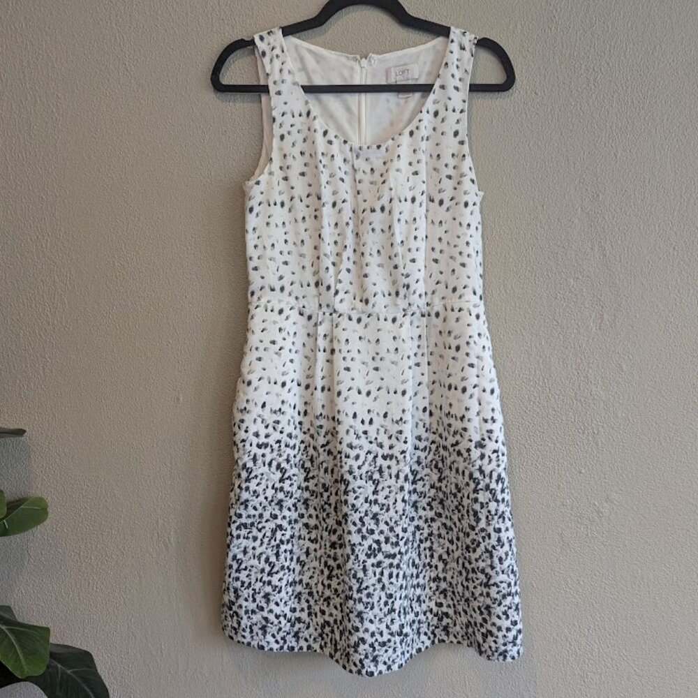 Women’s Ann Taylor LOFT, Sleeveless, Black & White Print Dress * Size 4